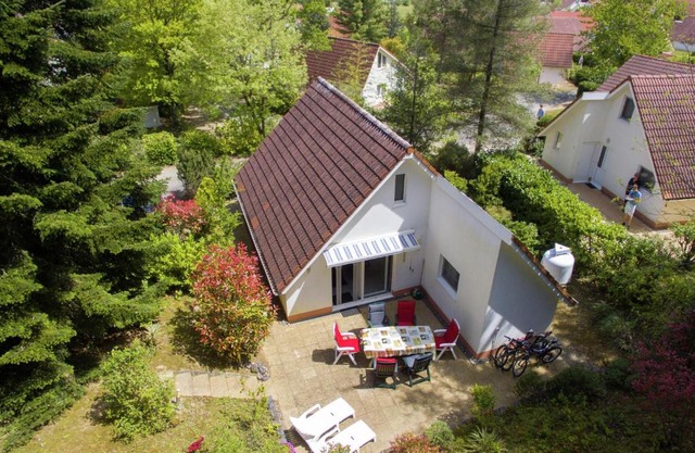 Comfortable home with terrace in a pleasant holiday village