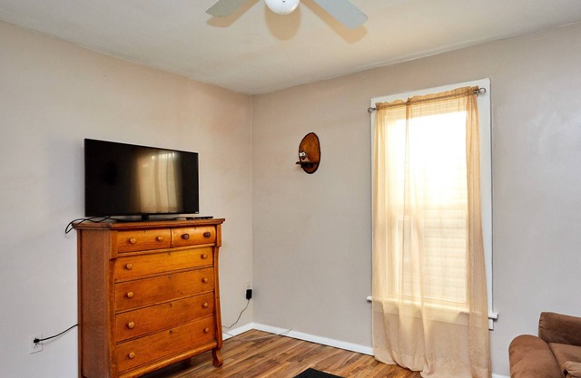 Comfortable home in Ellwood City PA