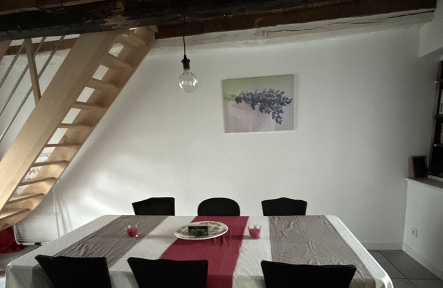 Comfortable house for 4 people in the heart of a stud farm