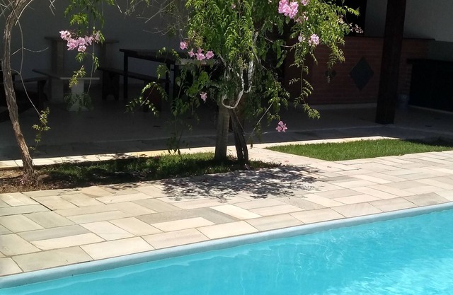 COMFORTABLE HOUSE ON THE BEACH WITH POOL, INTERNET, WI-FI AIR-COND. BBQ