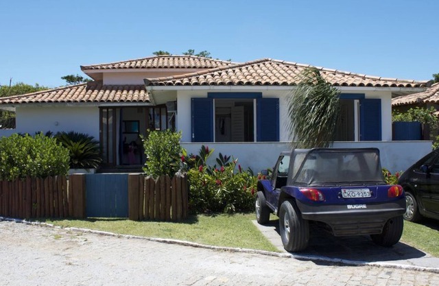 COMFORTABLE LINEAR HOUSE WITH POOL BUZIOS