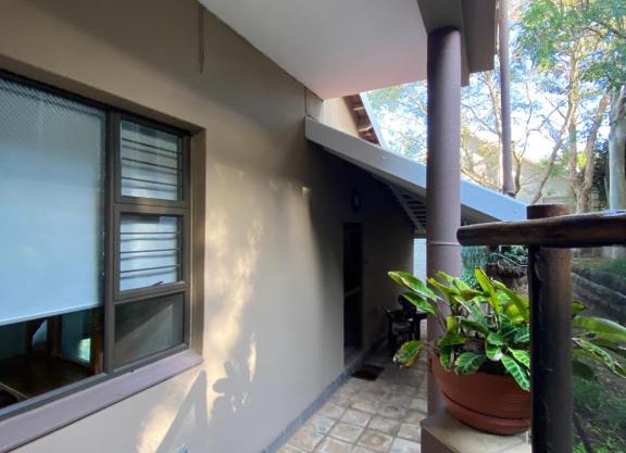 Comfortable Spacious Garden Cottage