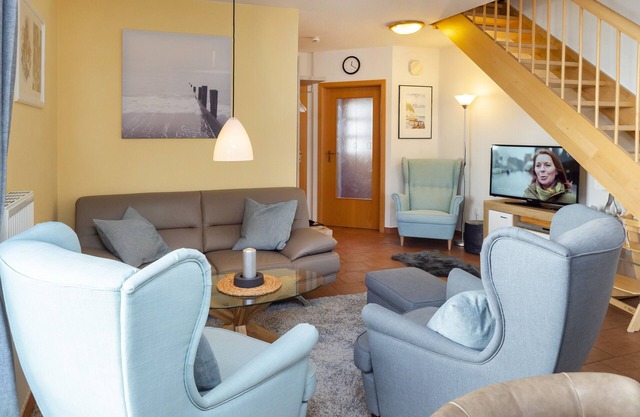 Comfortable terraced house with terrace and garden in the Freesenbruch vacation park