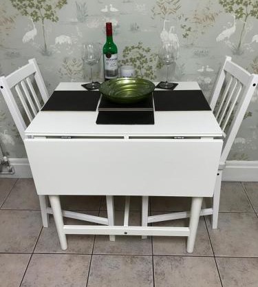 Comfortable two bedroom cottage