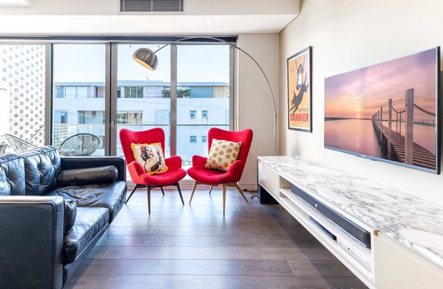 Comfy 1-Bed Apartment in Perfect Location
