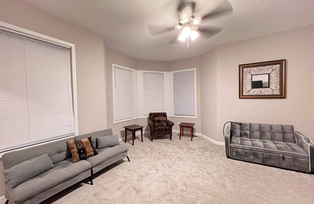 Comfy 4-bedroom house in Mount Clemens