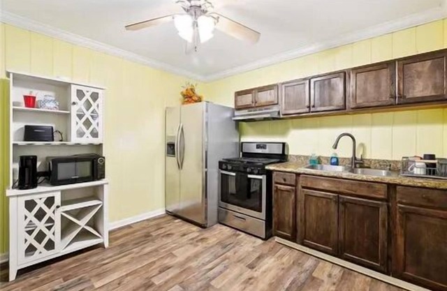 Comfy and Safe 2-bedroom condo in New Orleans - 1 block walk to French Quarter