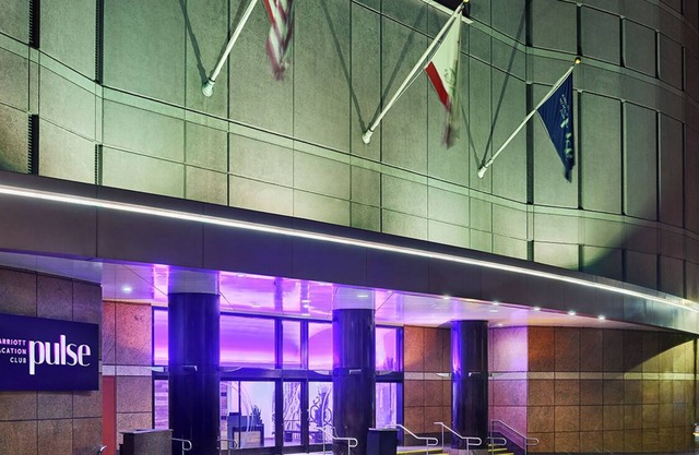 Comic-Con 2023! Walking Distance – Sleeps 10 Marriott Pulse