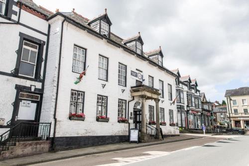 Community Owned Gwesty Owain Glyndwr Hotel