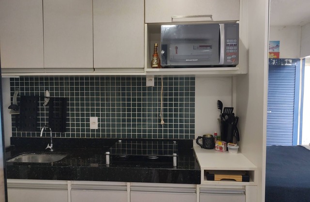 Complete bungalow in a condominium with swimming pool, in the central region of Cabo Frio.