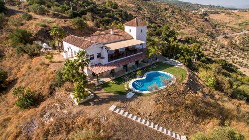 Complete Private Mansion & private pool with spectacular views over entire Costa del Sol 'SAN JACINTO'