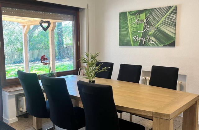 Completely newly renovated bungalow in a central location in Oberhausen