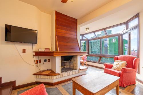 Completo 2 Suítes no Wish Resort no Centro