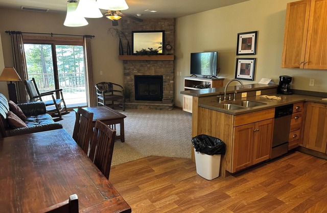 CONDO 202@EAGLE WATERS RESORT