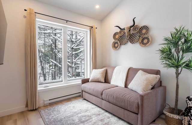 Condo and Spa - Le Saloon Nordik