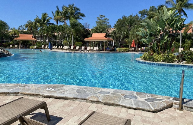 Condo in Naples