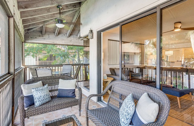 Condo in PGA National Resort w/Pool & Spa!