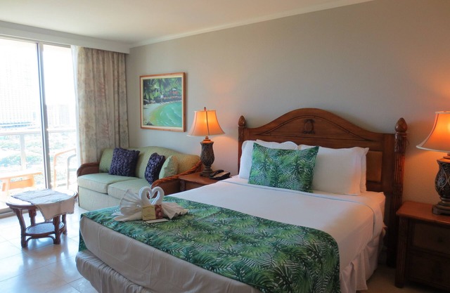 Condo in Waikiki with Amazing view!