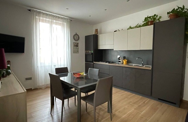 Condo-Private Bathroom-Apartment-City view-Fabio's Holiday House