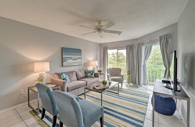 Condo with Pool and Gulf Access on Anna Maria Island!