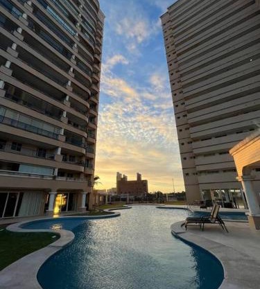 Condomínio Beach Village vista mar