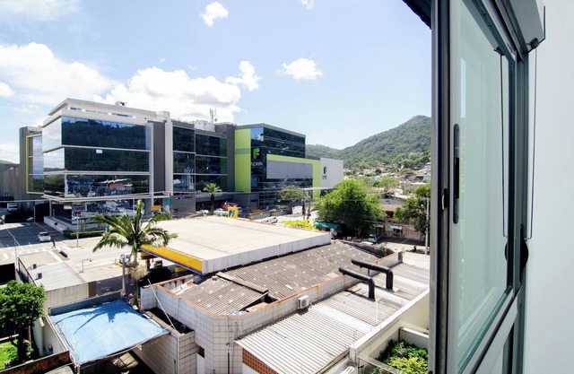 Condomínio Club ao lado do Floripa Shopping RA5043