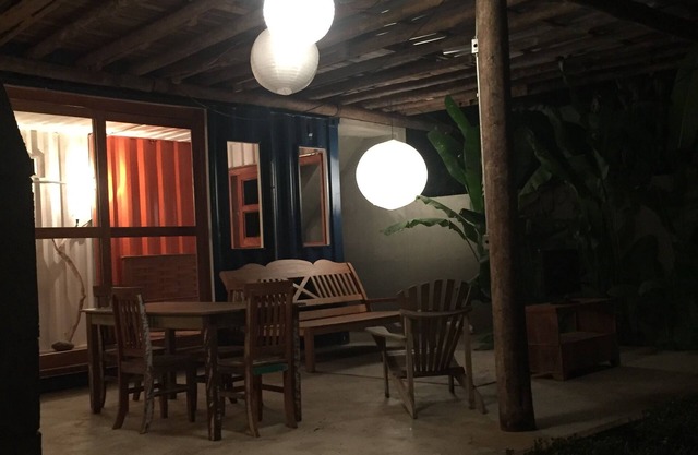 Container house 6 people Cocoa/Camburi hinterland.