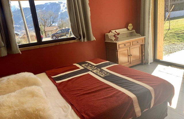 Contemporary chalet for 10 people