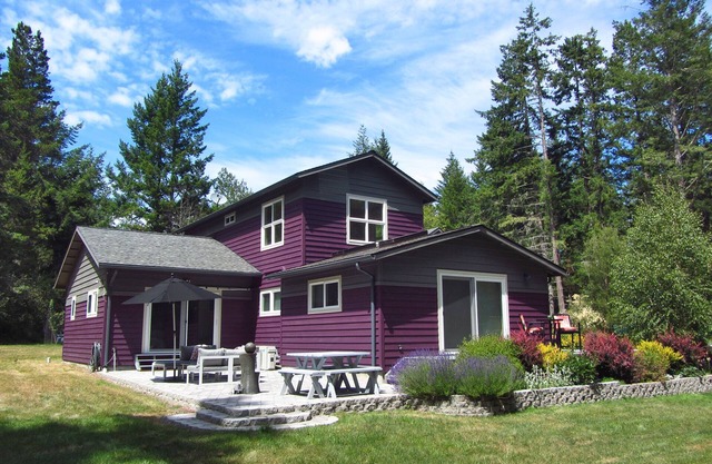 Contemporary in the Woods