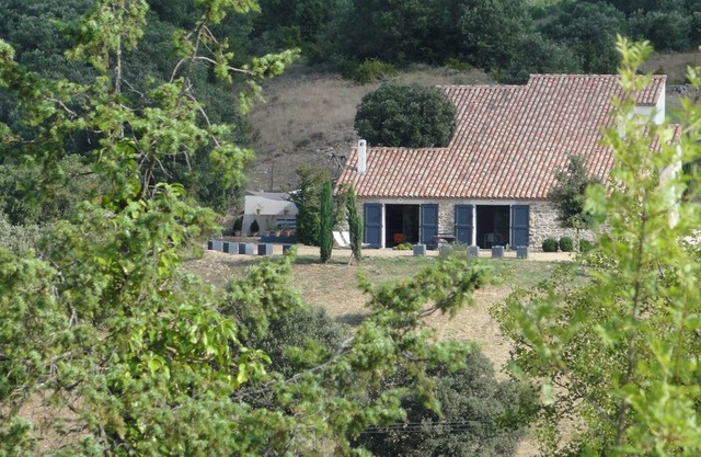 Contemporary mas luxury swimming pool 18km from Carcassonne
