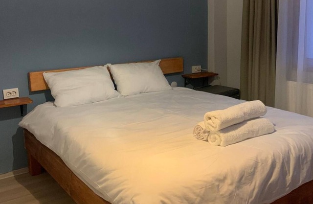 Convenient and Furnished Flat in Izmir Bayrakli