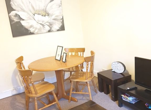 Convenient, Clean and Comfortable Flat in Dundee