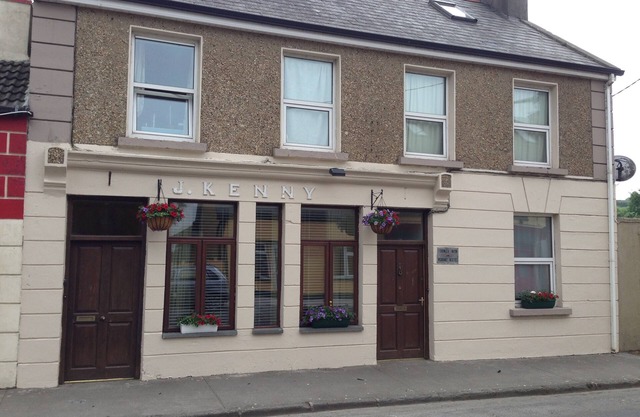 Cooraclare apartment