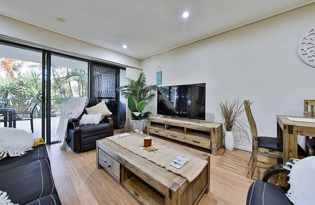 Coral Break - Three-Bedroom Beachfront Unit