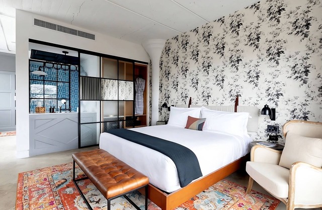 Corner Loft at Arrive Memphis, Close to Memphis Music Hall of Fame!