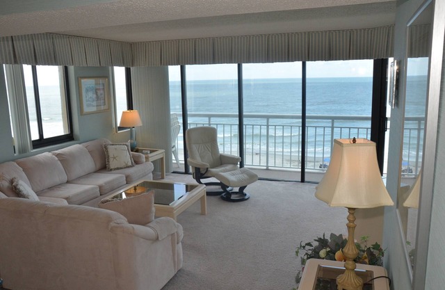 Corner Unit - Wrap-around Ocean Views - Shoreham II 5A