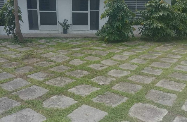 Coronado beach near beach