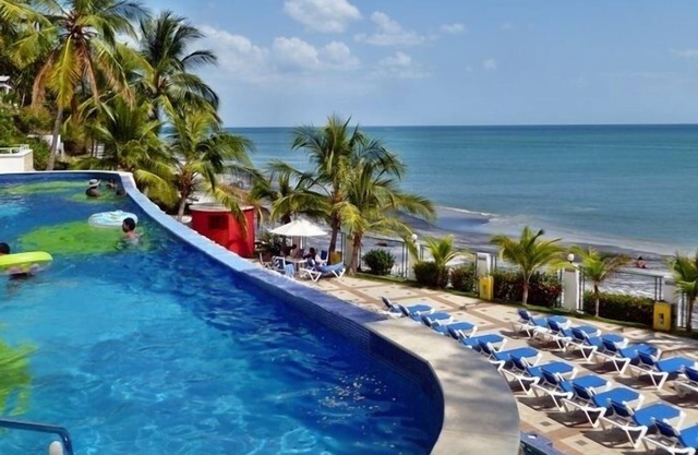 CORONADO BAY, TROPICAL PARADISE, PANAMA