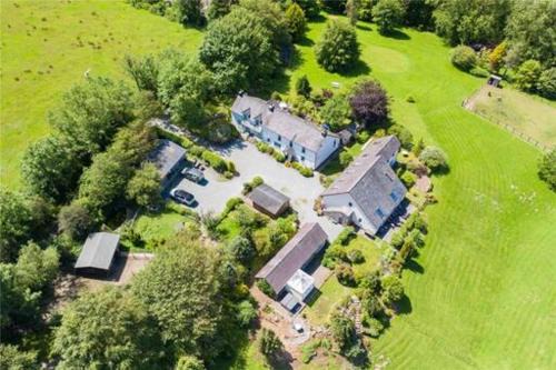 Corporate and Business Events and Away Days - Wellstone Cottages - Sleeps 24