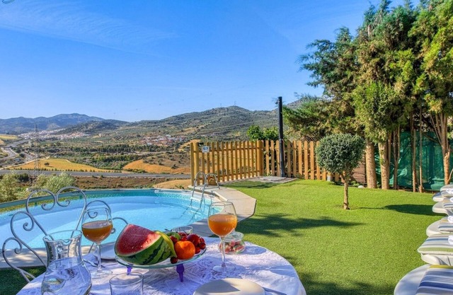 Cortijo La Ilusión Casabermeja by Ruralidays