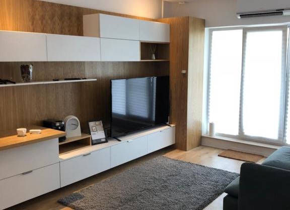 Cosmopolis Studio Delux 1