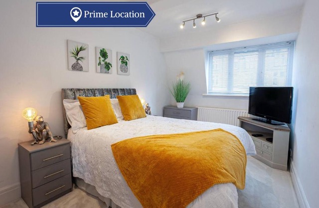 Cosy 2 Bed Apartment - Close to Leeds Centre