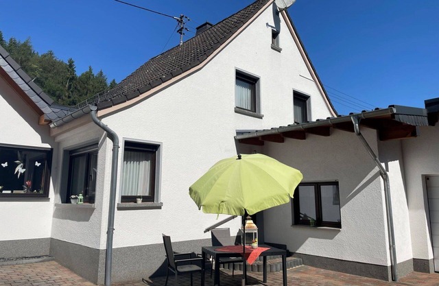 Cosy apartment for 2 people with WIFI, TV and parking