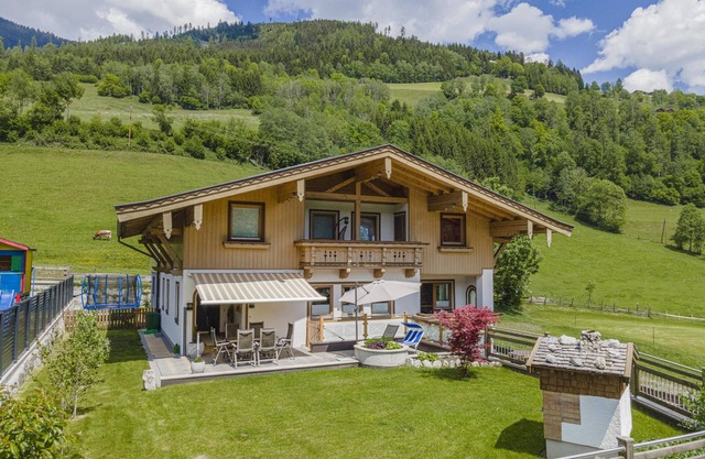 Cosy apartment close to Kaprun and Kitzbühel