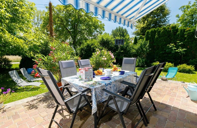 Cosy apartment for 4 people with WIFI, A/C, TV, terrace and parking
