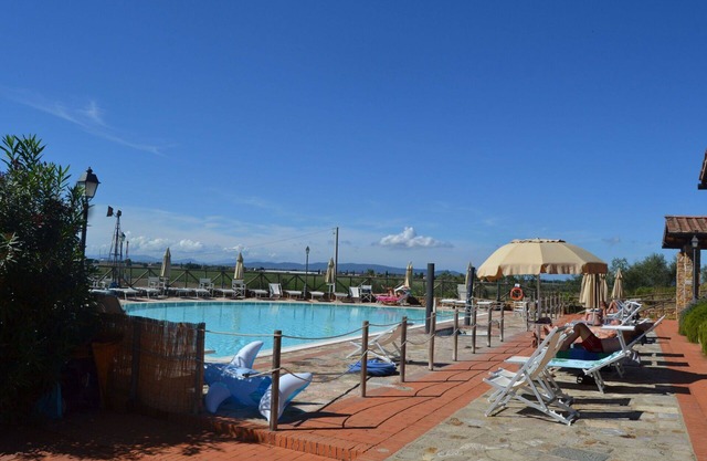 Cosy apartment for 4 people with pool, A/C, TV and panoramic view