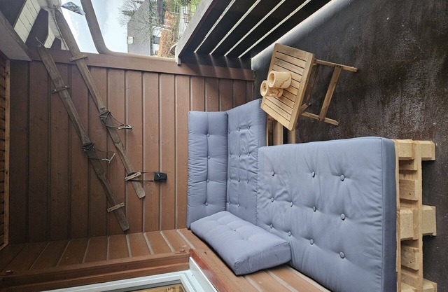 Cosy apartment for 5 guests with WIFI, TV, terrace and parking