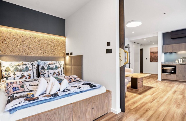 Cosy apartment for 6 people with WIFI, A/C, TV and patio