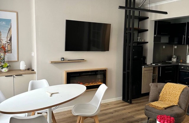 Cosy apartment with garden
