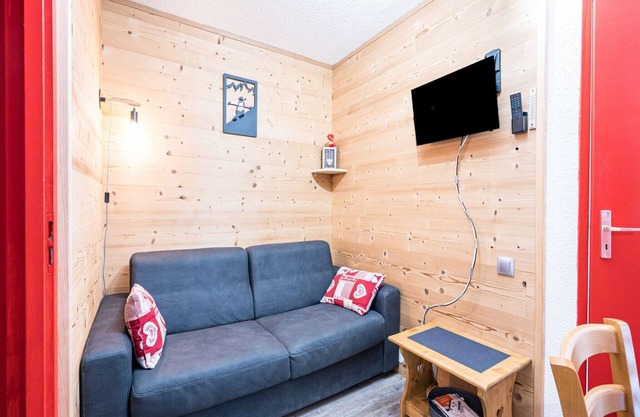 Cosy apartment in Morillion with balcony